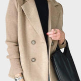 Κομψό σακάκι με πλεκτά μανίκια