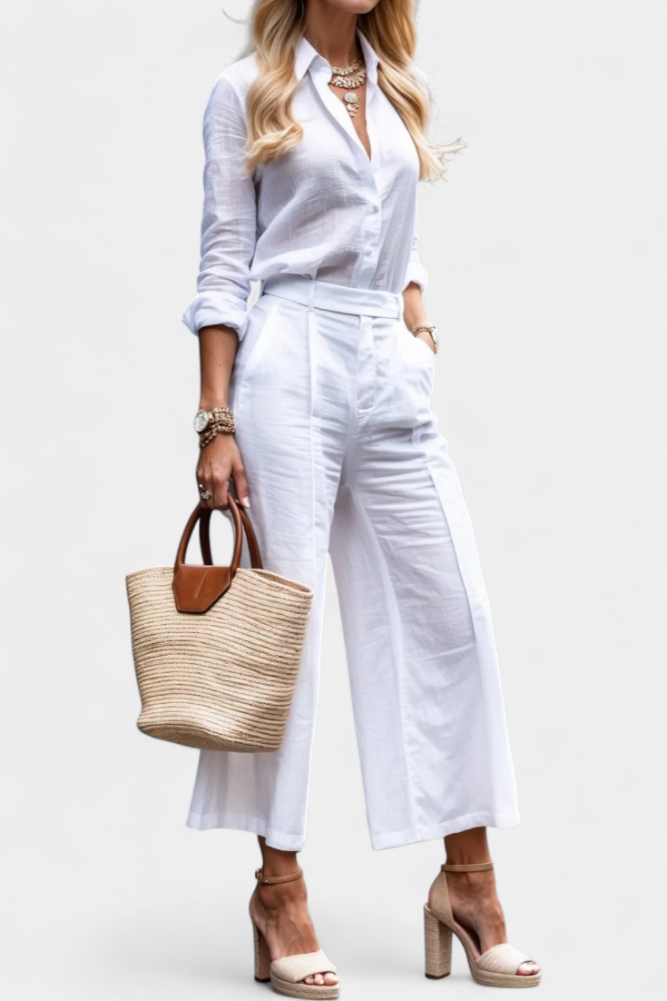 Σετ Σαμπίνα Ροζ με Αέρινο Πουκάμισο και Παντελόνια Κάπρι