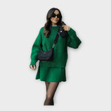 Σετ Πλεκτής Μπλούζας και Φούστας με Μοντέρνα Γραμμή